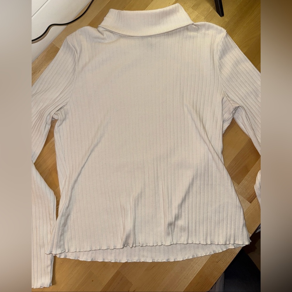 Wild Fable Cream Crop Turtleneck Long sleeve Ribbed Sweater Size L